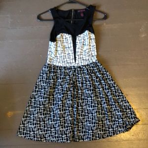 Black and white dress